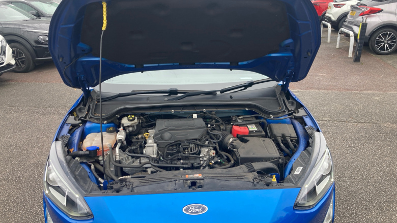 Ford Focus 1.0 EcoBoost 125 Titanium 5dr Petrol Hatchback